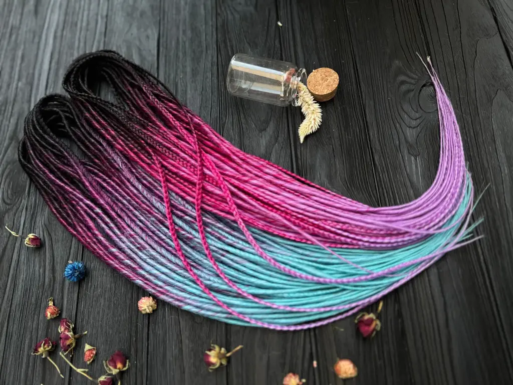 Red skinny artificial dreads with braids ombre sad to fuscia magenta to aqua blue hair dreadlocks